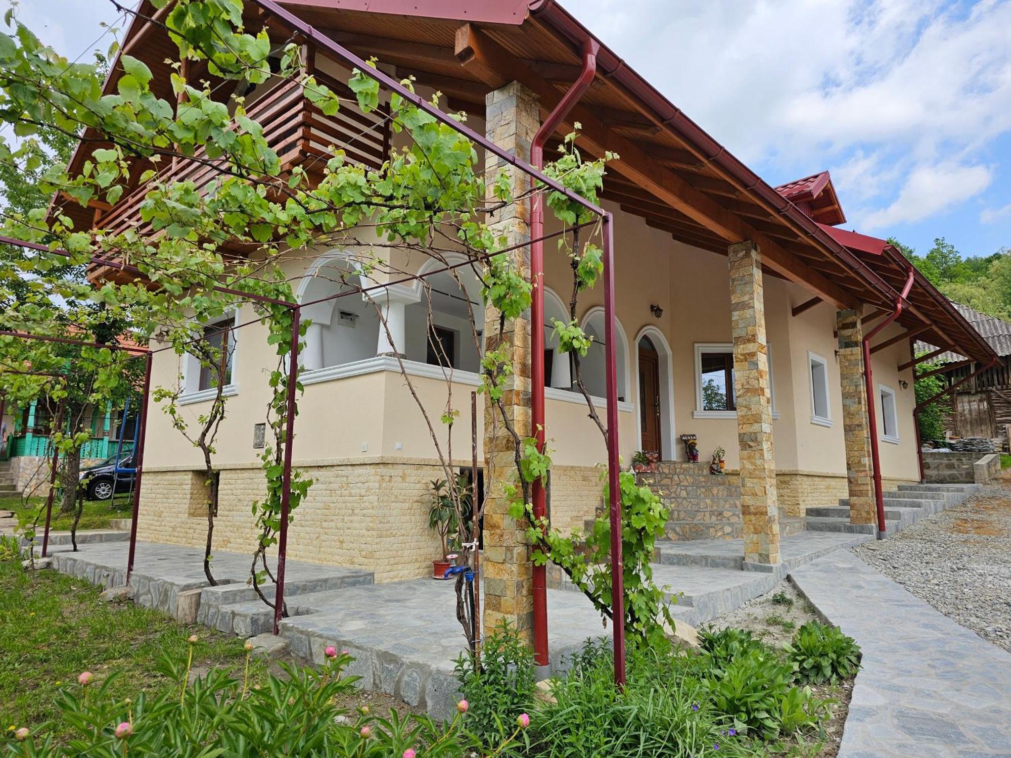 Casa Hera Calimanesti Exterior foto